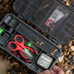 Advanta Tackle & Rig Box - Medium- Tackle Boxes