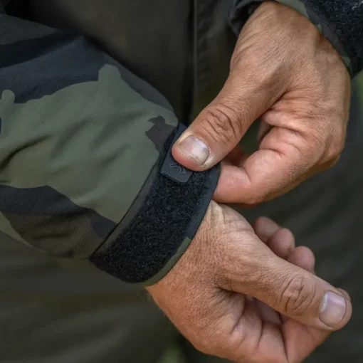 Avid Carp Arctic Series 2-Piece Thermal Suit- Clothing