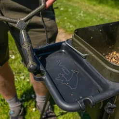Avid Carp Bait Station Kit- Bait Accessories