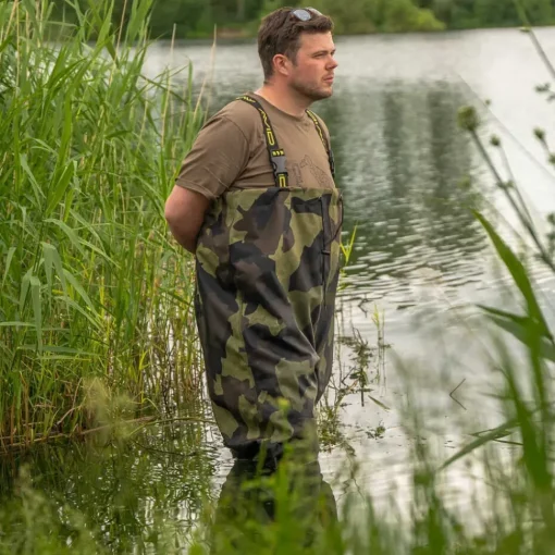 Avid Carp Distortion Camo Chest Waders- Waders & Boots