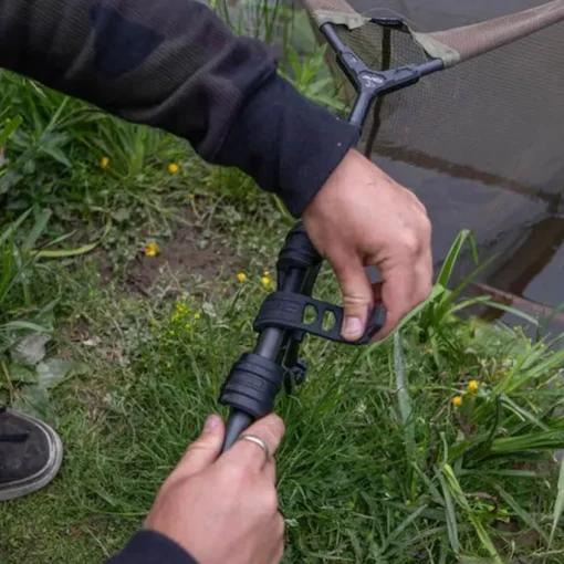 Avid Carp Lok Down Landing Net Holder- Nets