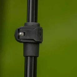 Avid Carp Pro-Tect Deluxe Tripod- Scales