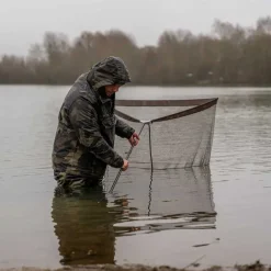 Avid Carp PRO-Tect Landing Net- Nets