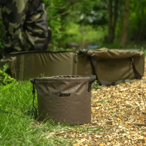 Avid Carp Pro-Tect Water Bucket- Fish Care
