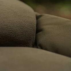 Avid Carp Revolve X Bedchair- Bedchairs