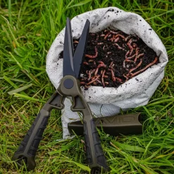Avid Carp Worm Choppers- Tools