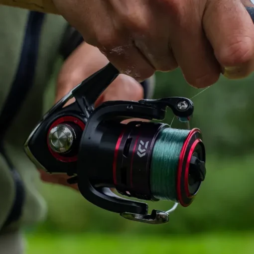 Daiwa 20 Crossfire Reel Black Red