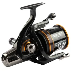 Daiwa 23 Emblem Surf 45 SCW QD Reel