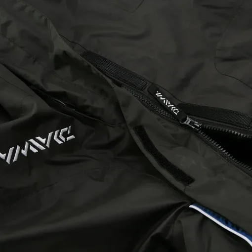 Daiwa Matchwinner Two Piece Suit