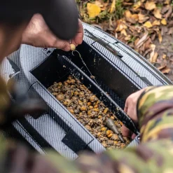 Future Carping V80 Carbon Bait Boat