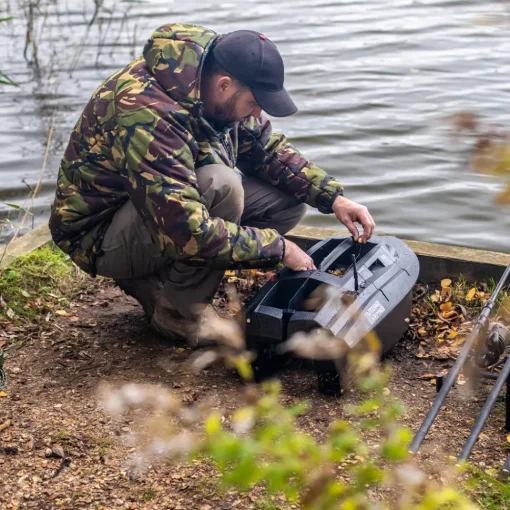 Future Carping V80 Carbon Bait Boat