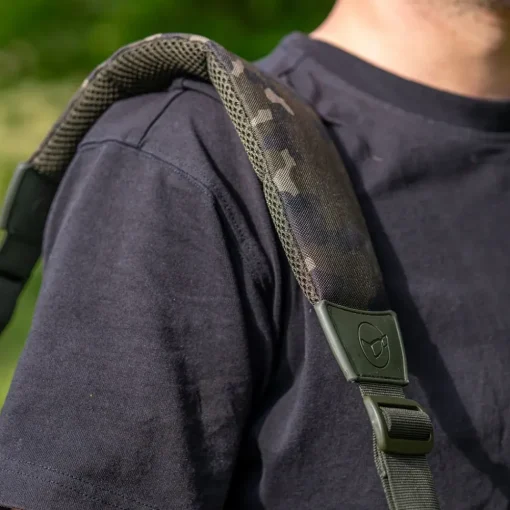 Korda Compac Dark Kamo Cool Bag X-Large- Luggage
