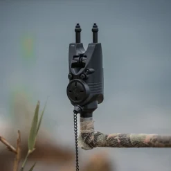 Nash Siren R2 3-Rod Fishing Bite Alarm Presentation Set- Bite Alarms