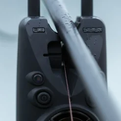 Nash Siren R4 2-Rod Fishing Bite Alarm Presentation Set- Bite Alarms