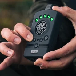 Nash Siren R4 2-Rod Fishing Bite Alarm Presentation Set- Bite Alarms