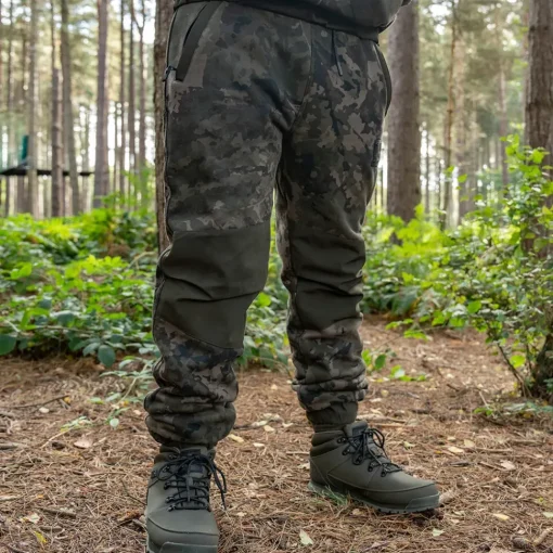 Nash ZT Wind Chill Joggers Camo- Clothing