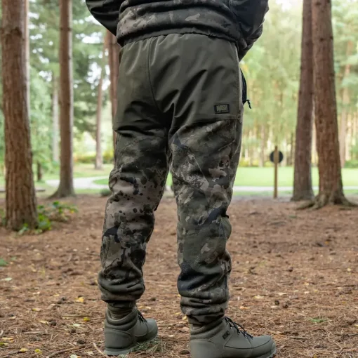 Nash ZT Wind Chill Joggers Camo- Clothing