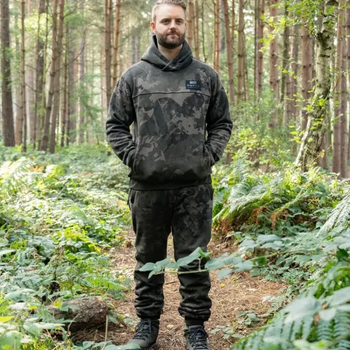 Nash ZT Wind Chill Joggers Camo- Clothing
