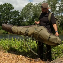 One More Cast OMC Heist Extendable 5 Rod Holdall- Luggage