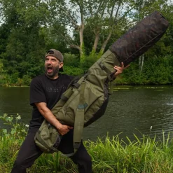 One More Cast OMC Heist Extendable 5 Rod Holdall- Luggage
