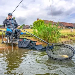 Preston Carbon Match Landing Net