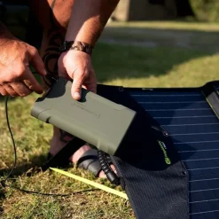 Ridge Monkey RidgeMonkey Vault C-Smart PD 120W Fishing Solar Panel- Tech