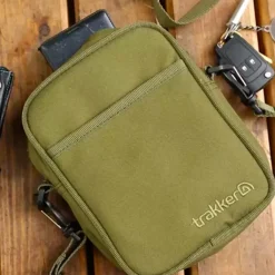 Trakker NXG Essentials Fishing Bag- Luggage