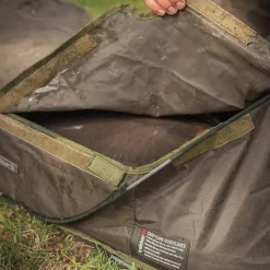 Trakker Sanctuary Insta-Mat- Fish Care
