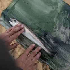 Utoka 20 Camo Cooler Fishing Box- Luggage